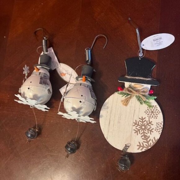 metal Snowman Christmas Ornaments Set Of 3 Hanging Decorations - Picture 1 of 9
